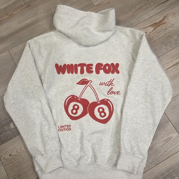 WHITE FOX!! BEST SELLER!! With Love In The Moment Oversized Hoodie Grey Marle - Picture 9 of 12